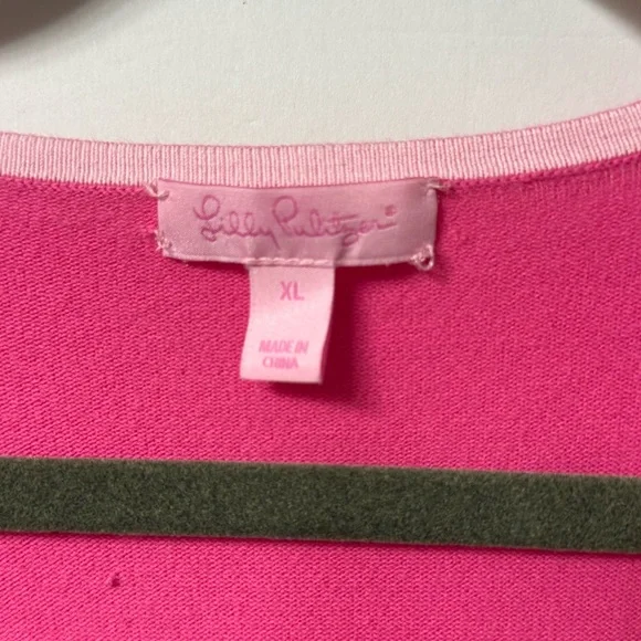 Lilly Pulitzer, V-neck sweater, XL, pink/cream, long sleeve NWOT - Picture 3 of 12